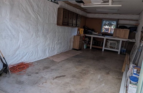 Northeast Colorado Springs Apartment | 2 story apartment in quiet neighborhood minutes to UCCS. 2bed/1.5 Bath. Garage