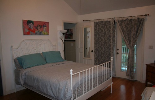 Old Seminole Heights Apartment | 2 story cottage in Seminole Heights