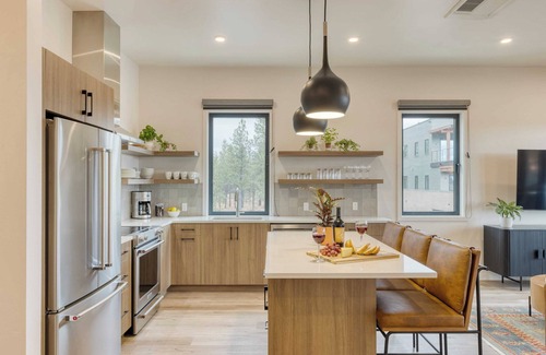 Bend Cottage | 2 Units Minutes to Old Bend Deck + Hot Tub 1216 Skyline Ranch by Avantstay