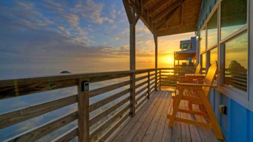 Flour Bluff House | 2 Waterfront Homes w Views Pool Boat Dock Laguna Village Oasis by AvantStay