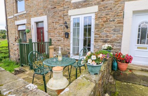 Eastgate House | 2 West Haswicks