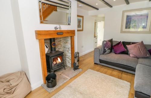 Eastgate House | 2 West Haswicks