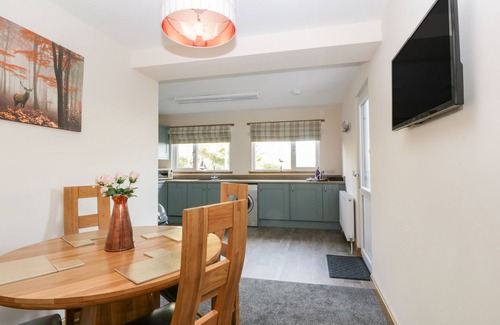 Annan Cottage | 2 Whiterow