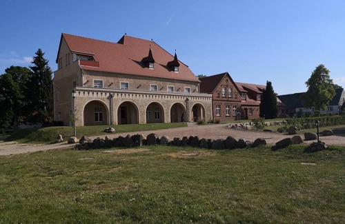Stolpe House | 2 Zimmer Maisonetteappartement mit Eigenem Eingang, 85m², für 2-4 Personen, 1 Sc