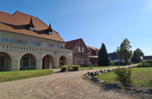 Stolpe House | 2 Zimmer Maisonetteappartement mit Eigenem Eingang, 85m², für 2-4 Personen, 1 Sc