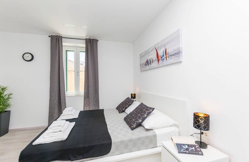 Sibenik Resort | 20 m² Private room ∙ 2 guests