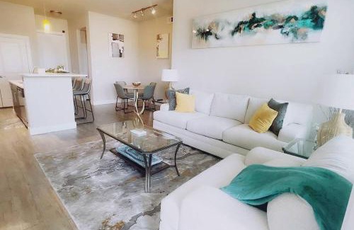Dallas Apartment | 20 Percent off In the Heart of Dallas!
