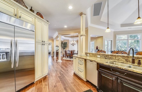 Oceanside House | 20 Sandhill Crane - Top of the Line 2nd Row Ocean Home in Sea Pines