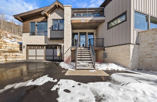 Keystone Cottage | 200 Caravelle Drive