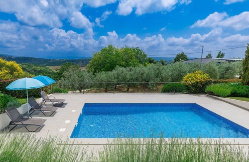 Baredine Villa | 200 m² Villa ∙ 4 bedrooms ∙ 8 guests