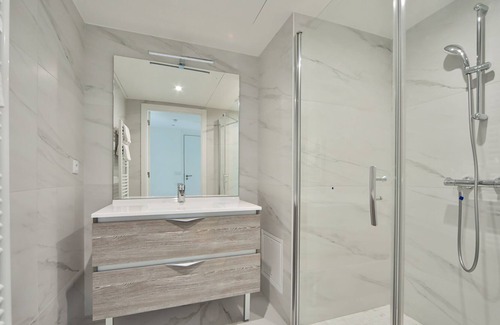 La Varenne Saint-Hilaire Apartment | 201 71 Blue Nights Appartement Appartement de Luxe