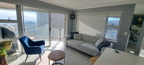 West Beach Apartment | 201 Coral Island, 88 Coral Road, Bloubergstrand
