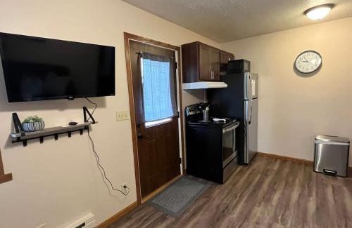 Tomah Apartment | 201 E Veterans Street Apt B