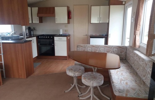 Clacton-on-Sea House | 2013 Willerby Sunset Static Caravan Holiday Home