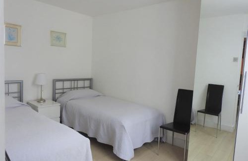 Campden Apartment | 202 Apartments