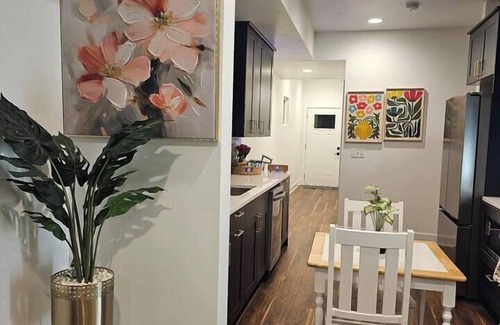 Mapleton/Fall Creek House | 2025 built-3 bedroom near downtown Indianapolis