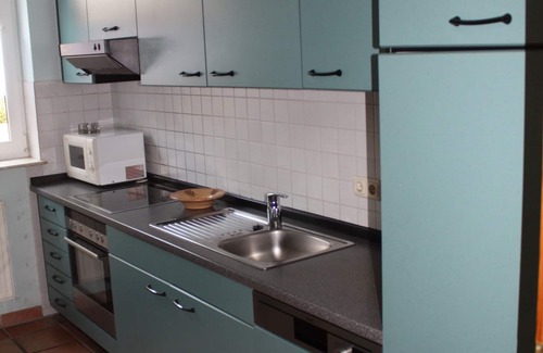 Wangerland House | 2026 new kitchen: DHH between town center and beach of Hooksiel, NR, W-LAN, baby crib