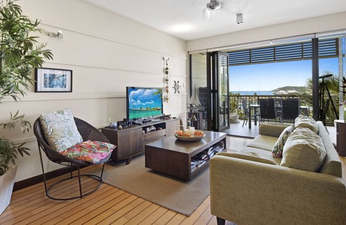 Airlie Beach Apartment | 20° S at the Marina