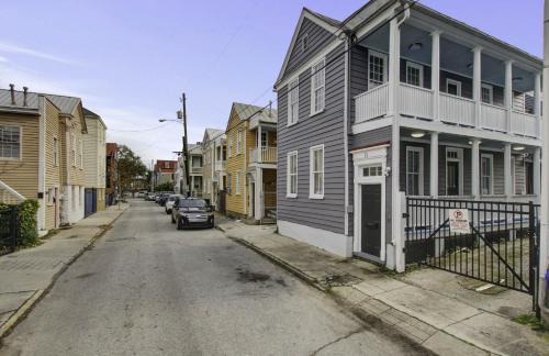 Downtown Charleston House | 21 Hampden