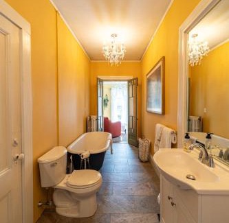 Ellsworth Apartment | 210 Main St
