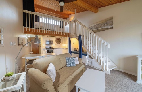 Regional District of Nanaimo Condo | #210 Pet-Friendly Upper Beach View Suite at Shorewater Resort, Qualicum Beach