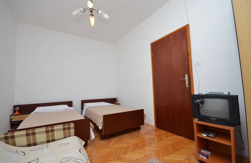 Jadrtovac Apartment | 22 m² Apartment ∙ 1 bedroom ∙ 3 guests