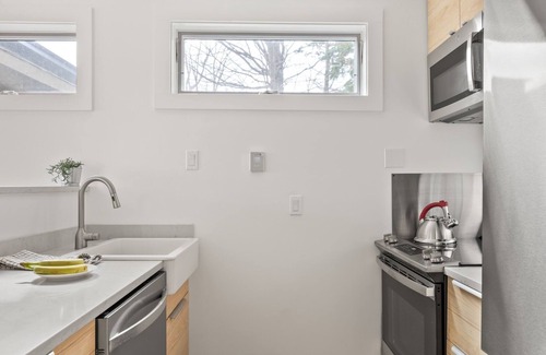 Warren Condo | 22 Village Run 3 Bedroom Condo by RedAwning