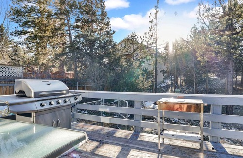 Big Bear Ski Chalet | 2251-downey Family Retreat 2 Bedroom Chalet by Redawning