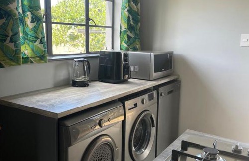 Knysna Central House | 23 Green Street