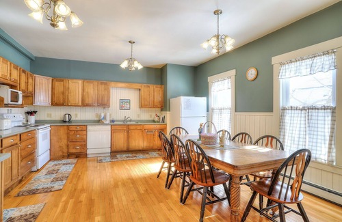 Rangeley House | 🐾23 Pleasant Gorgeous in-town home - walking distance to Rangeley Lake, dog friendly