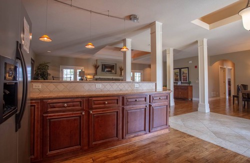 Branson House | 233 m² House ∙ 4 bedrooms ∙ 10 guests