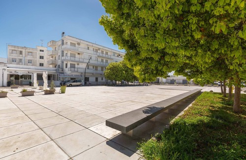 Torre dell'Orso Apartment | 2345 Le Due Torri - Torre Grande by Barbarhouse