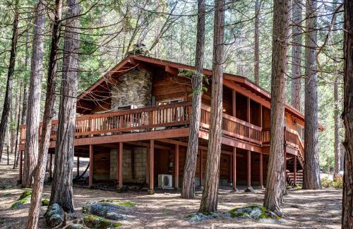 North Wawona House | 23B Robins Nest