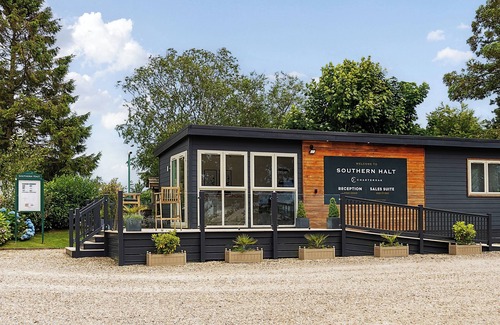 Dobwalls Cottage | 24 Meadow Retreat