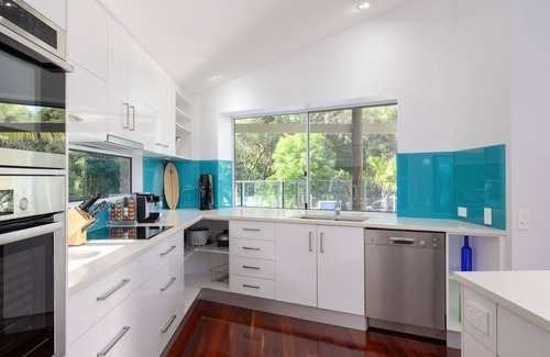 Rainbow Beach House | 24 Naiad Court - Rainbow Shores