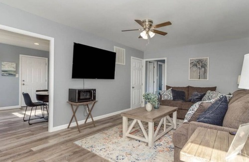 Middletown House | 2407 Oxford State · 2407 Oxford State Road