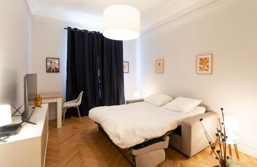 Le Piol Apartment | 26 Nice Parc Imperial studio