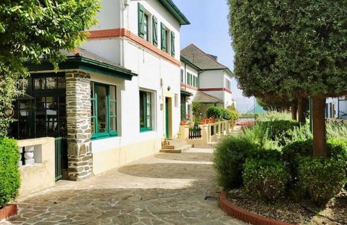 Covas House | 260 m² House ∙ 4 bedrooms ∙ 9 guests