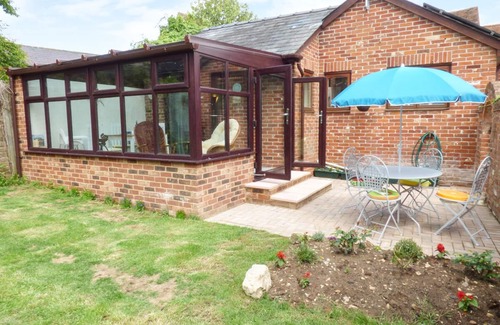 Sudbury Cottage | 27 SWAN STREET, pet friendly, character holiday cottage in Boxford
