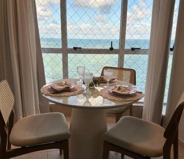 Boa Viagem Apartment | 2704 Flat Beira Mar Av Boa viagem Vista Deslumbrante e com cozinha