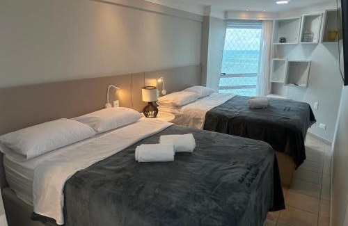 Boa Viagem Apartment | 2704 Flat Beira Mar Av Boa viagem Vista Deslumbrante e com cozinha