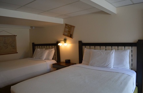 Columbia Falls Hotel | 28- TWO QUEEN BEDS hotel with WiFi and AC in Columbia Falls, 20 Mi to GNP