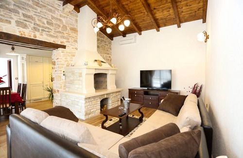 Valtura Villa | 285 m² Villa ∙ 3 bedrooms ∙ 6 guests