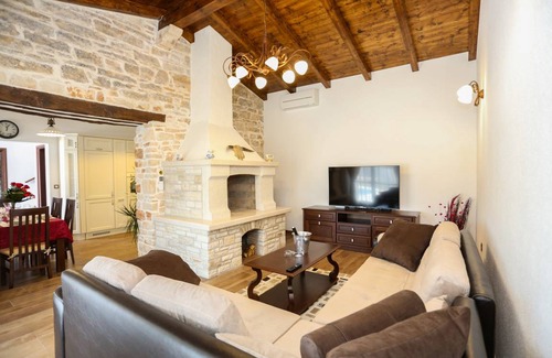 Valtura Villa | 285 m² Villa ∙ 3 bedrooms ∙ 6 guests