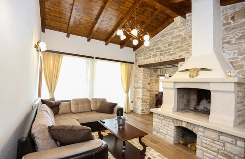 Valtura Villa | 285 m² Villa ∙ 3 bedrooms ∙ 6 guests