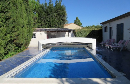 Coulobres Villa | 285 m² villa with 2500 m² enclosed and 9x4 swimming pool heated to 30°.