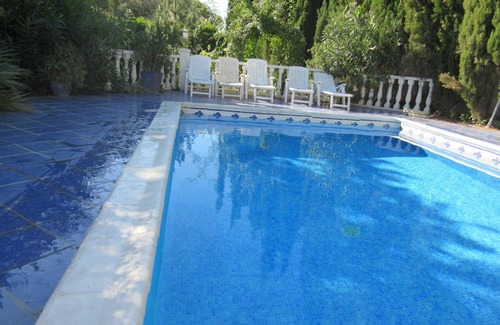 Coulobres Villa | 285 m² villa with 2500 m² enclosed and 9x4 swimming pool heated to 30°.