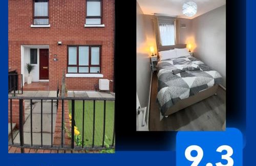Belfast House | 293 Holiday Home- Free on site parking