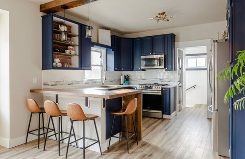 Windsor House | 2B/2BA Lux Windsor Home w/Gym & Game Room