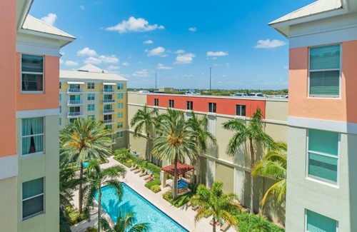 East Ocean Ave Condo | 2BD/2BA Penthouse w/ Pools, Marina on Intracoastal